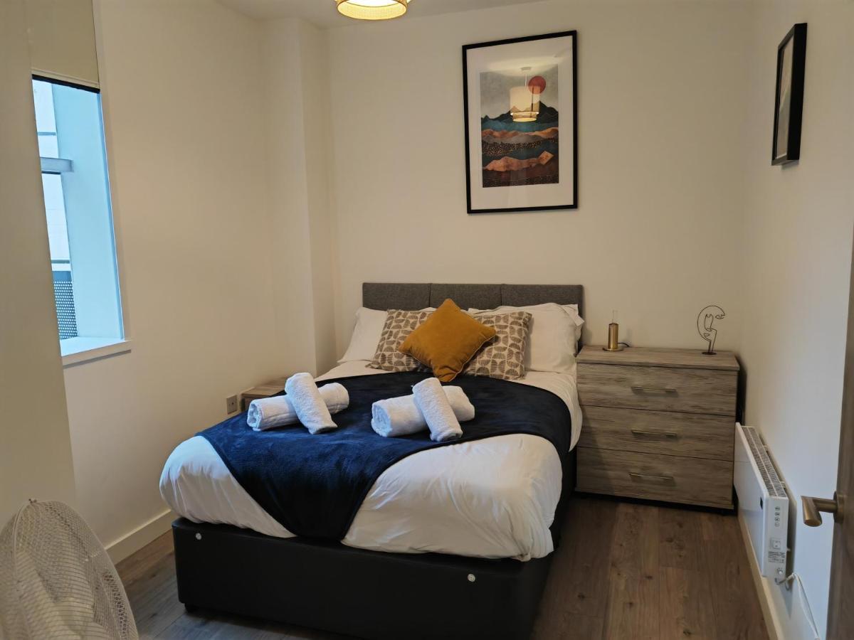 404 Bayard Plaza 2 Bedroom Apartment With Outside Terrace Peterborough Zewnętrze zdjęcie