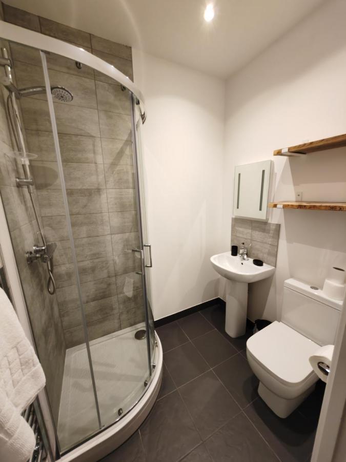 404 Bayard Plaza 2 Bedroom Apartment With Outside Terrace Peterborough Zewnętrze zdjęcie